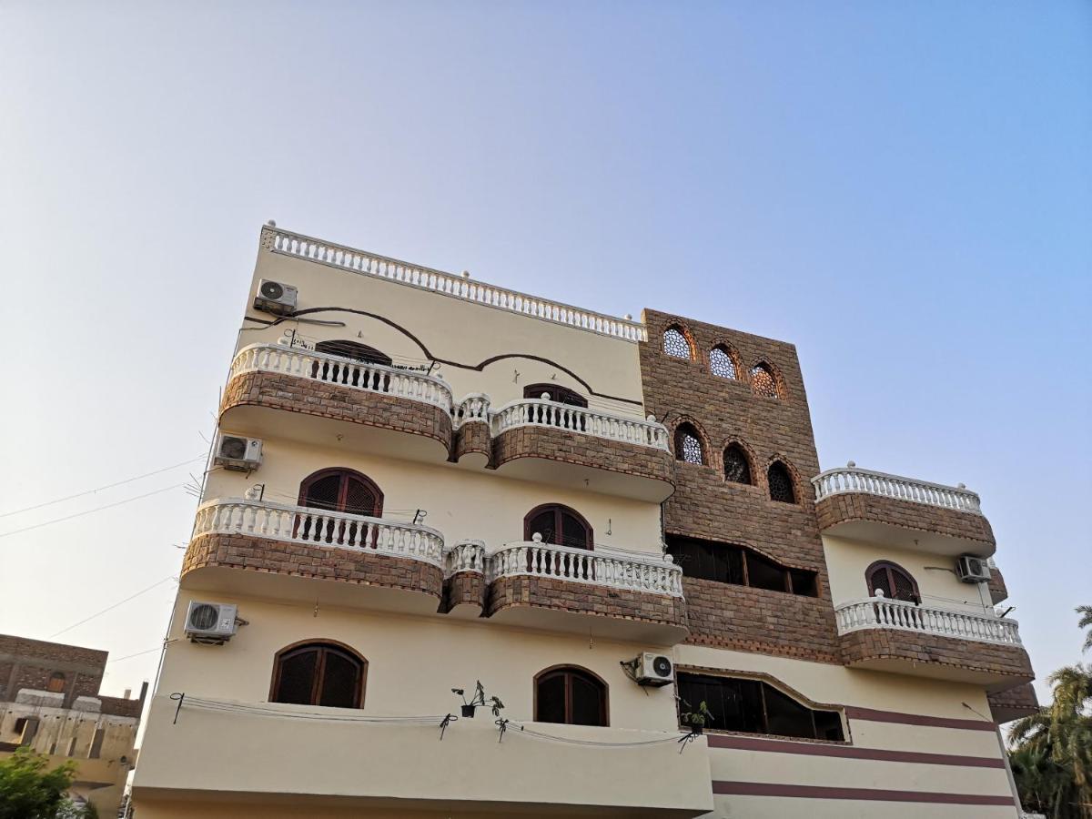 Luxor Hotel Bella Vista Apartments And Hotel Exteriör bild